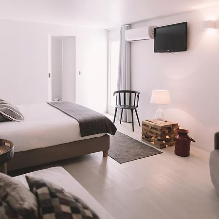 Santa Bica Eat Drink&Sleep Bed & Breakfast Lisabona Exterior foto